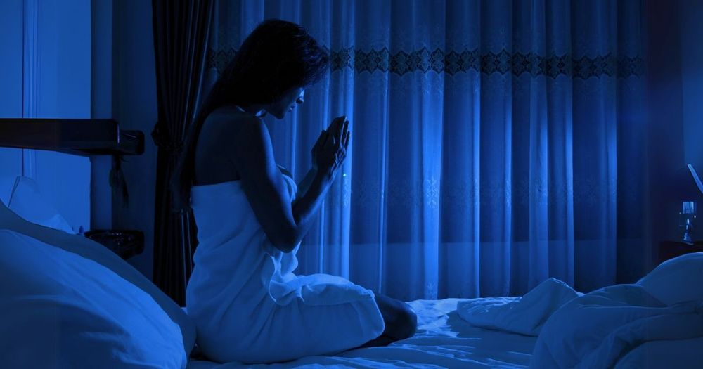 End Your Day Right: How Gratitude Before Sleep Rewires Your Mind and Body