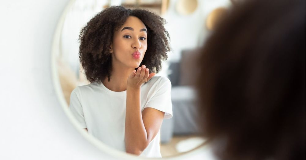 10 Powerful Tips to Fall in Love with Yourself