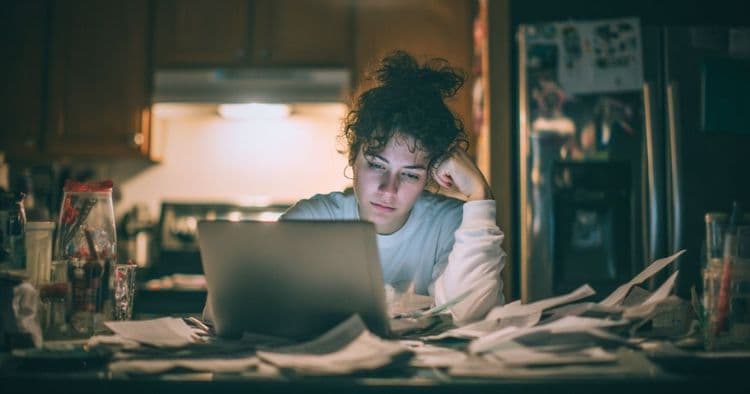 How to Survive Economic Collapse and Hard Times: Complete Guide 2025