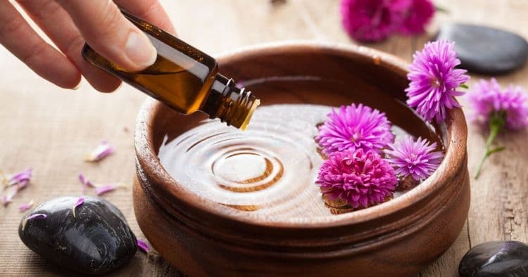 10 Best Aromatherapy Scents for Healing and Wellness
