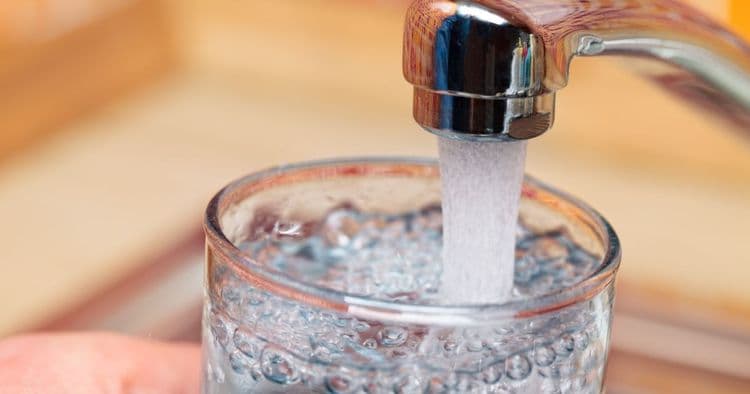 Shocking Truths About Water: Sorting Out the Hype, the Facts, and the Filters